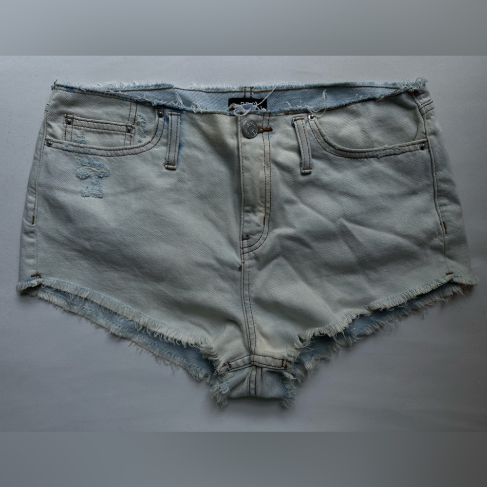 BDG light wash jean shorts